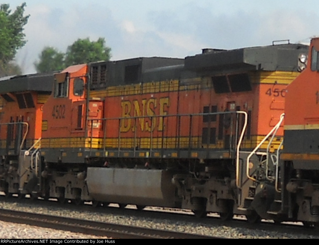 BNSF 4502